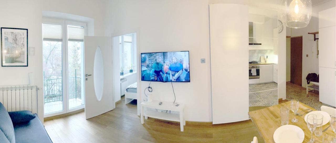 Royal Lazienki. Beautiful Apartment By The Park. Warschau Exterior foto